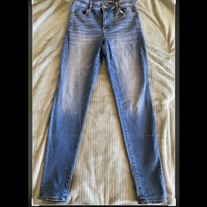 AE Next Level Stretch Hi- Rise Jegging Size 14 X-Long.